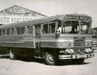 Ônibus da década de 60, estacionado na garagem em Laguna, quando a empresa ainda era denominada Auto Viação São João Ltda.